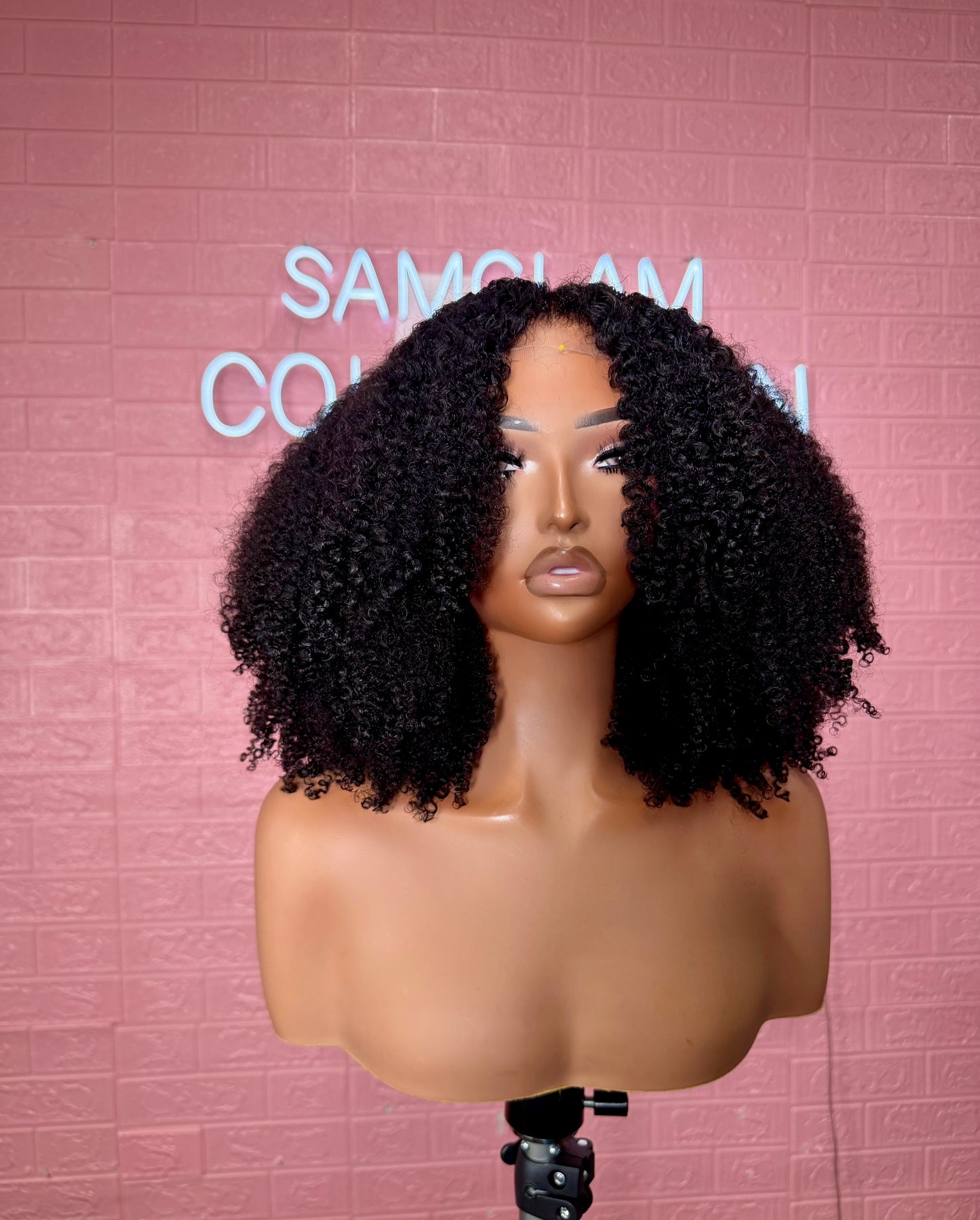 Sarai kinky curly wig