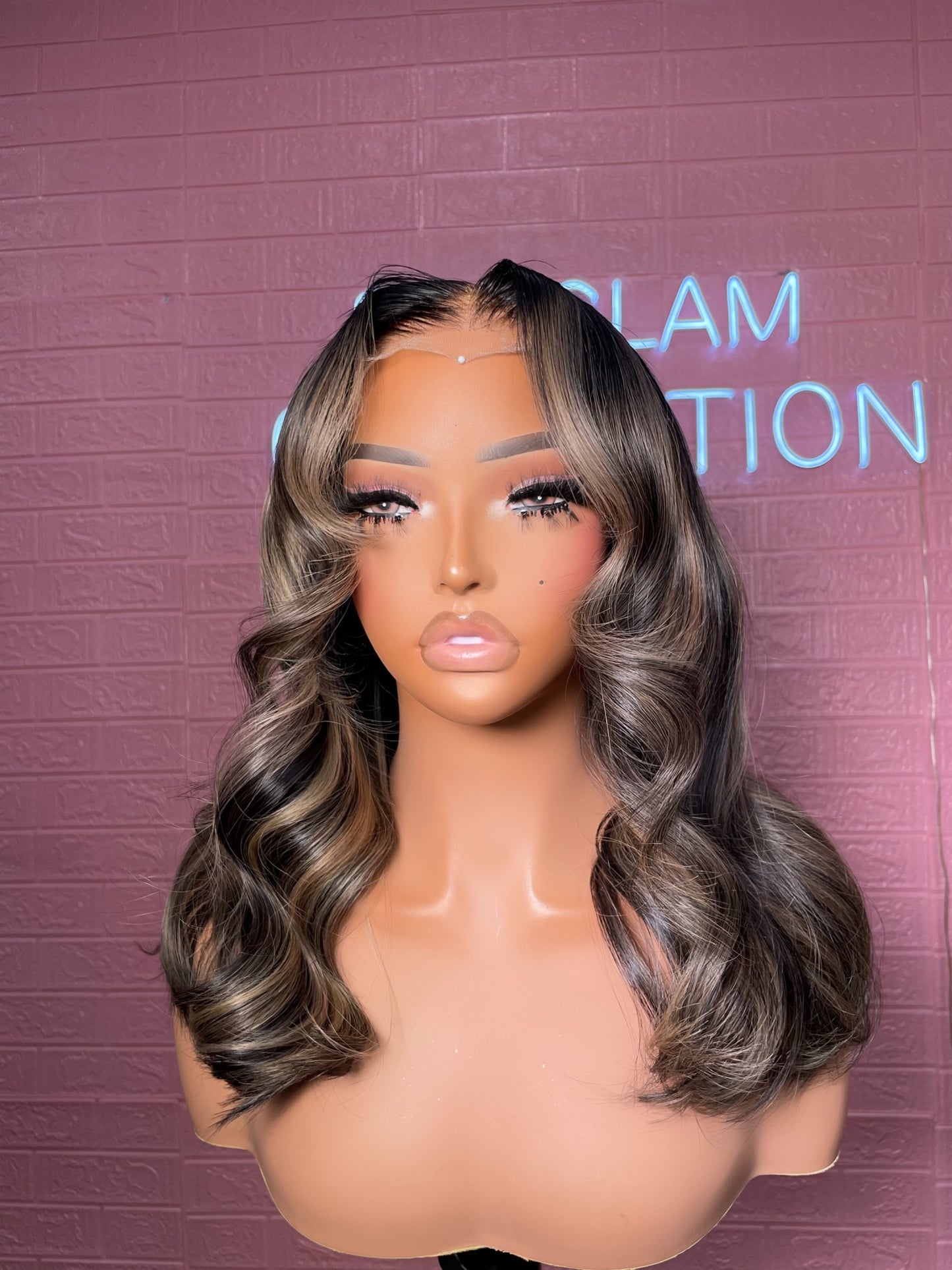 Nichole jet-black highlights unit